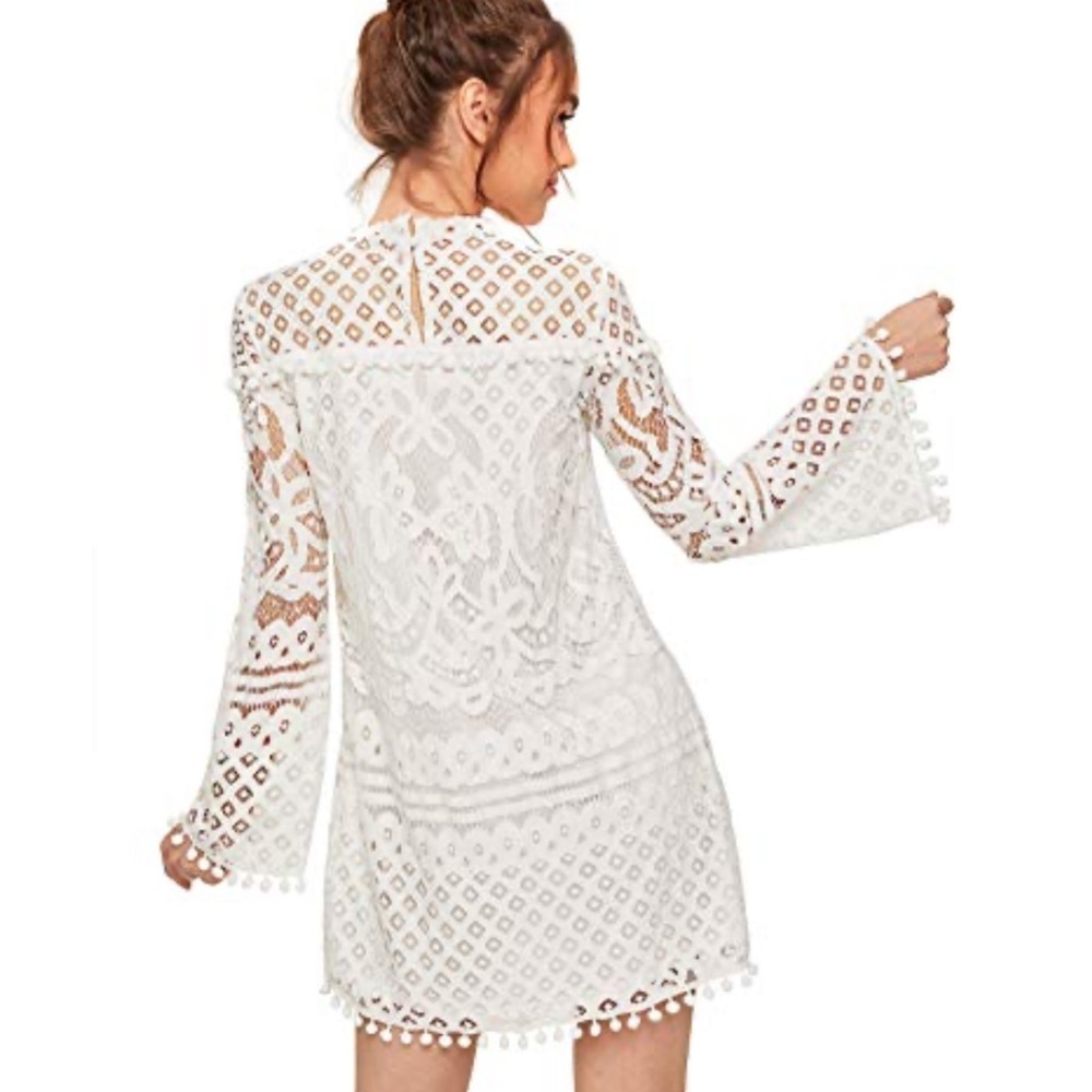 White Lace shift mini Dress with pompom ricrac details size small - Picture 2 of 13